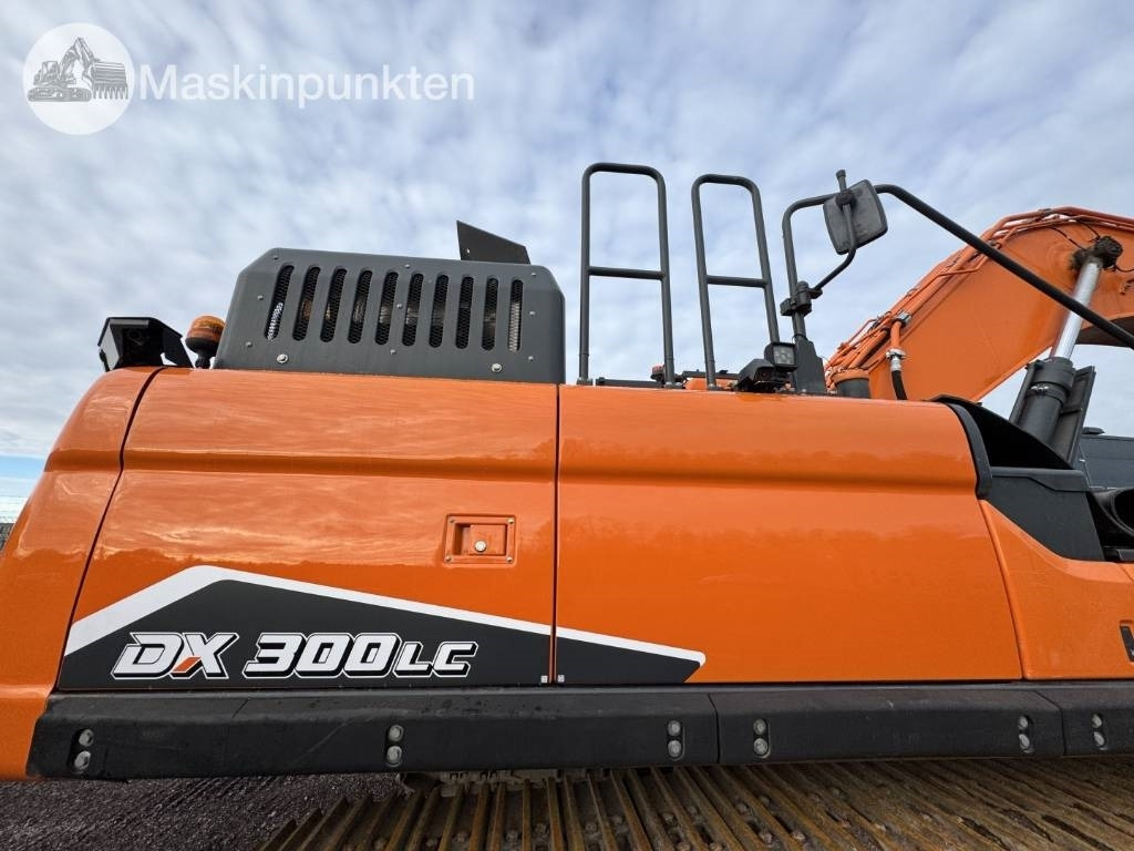 Paletli ekskavatör Doosan DX 300 LC: fotoğraf 35 Paletli ekskavatör Doosan DX 300 LC: fotoğraf 35