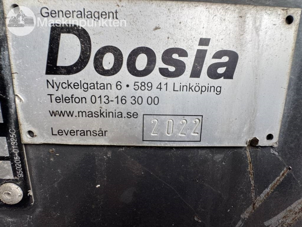 Paletli ekskavatör Doosan DX 300 LC: fotoğraf 28 Paletli ekskavatör Doosan DX 300 LC: fotoğraf 28