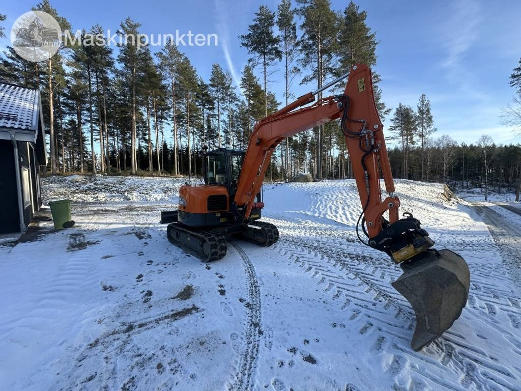 Doosan DX 62 R - Mini ekskavatör: fotoğraf 1 Doosan DX 62 R - Mini ekskavatör: fotoğraf 1