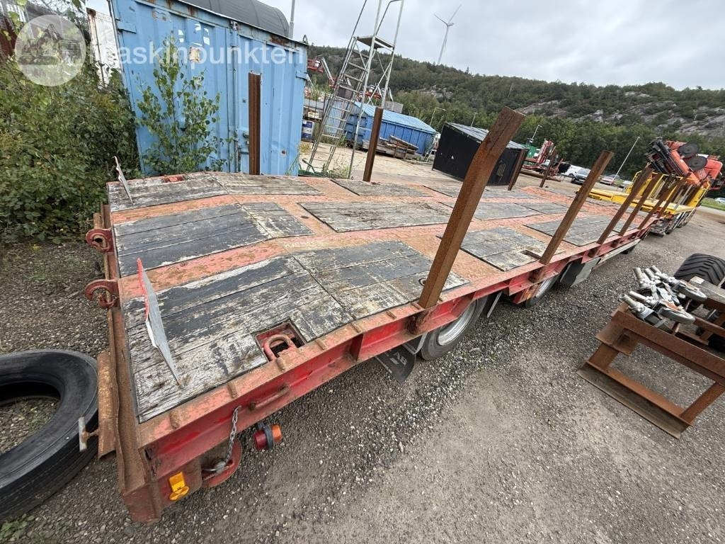 Goldhofer maskinsläp - Alçak çerçeveli platform römork: fotoğraf 4 Goldhofer maskinsläp - Alçak çerçeveli platform römork: fotoğraf 4