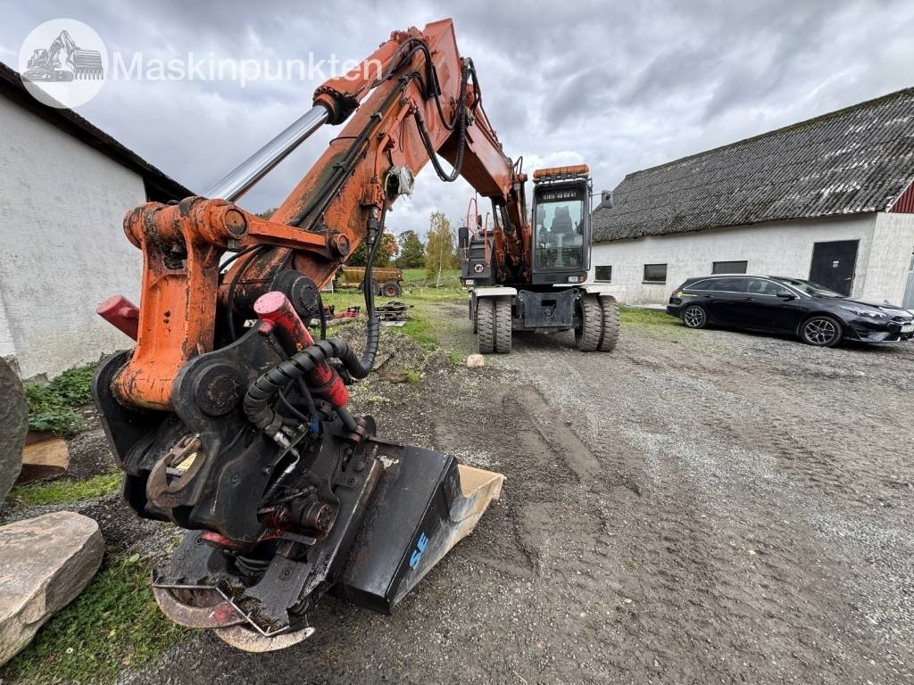 Hitachi ZX 140 W-3 - Tekerlekli ekskavatör: fotoğraf 5 Hitachi ZX 140 W-3 - Tekerlekli ekskavatör: fotoğraf 5
