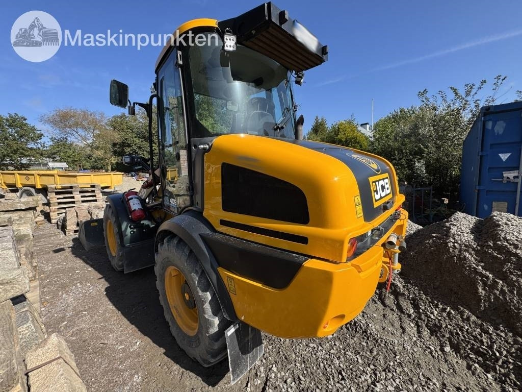 JCB 409 - Tekerlekli yükleyici: fotoğraf 2 JCB 409 - Tekerlekli yükleyici: fotoğraf 2