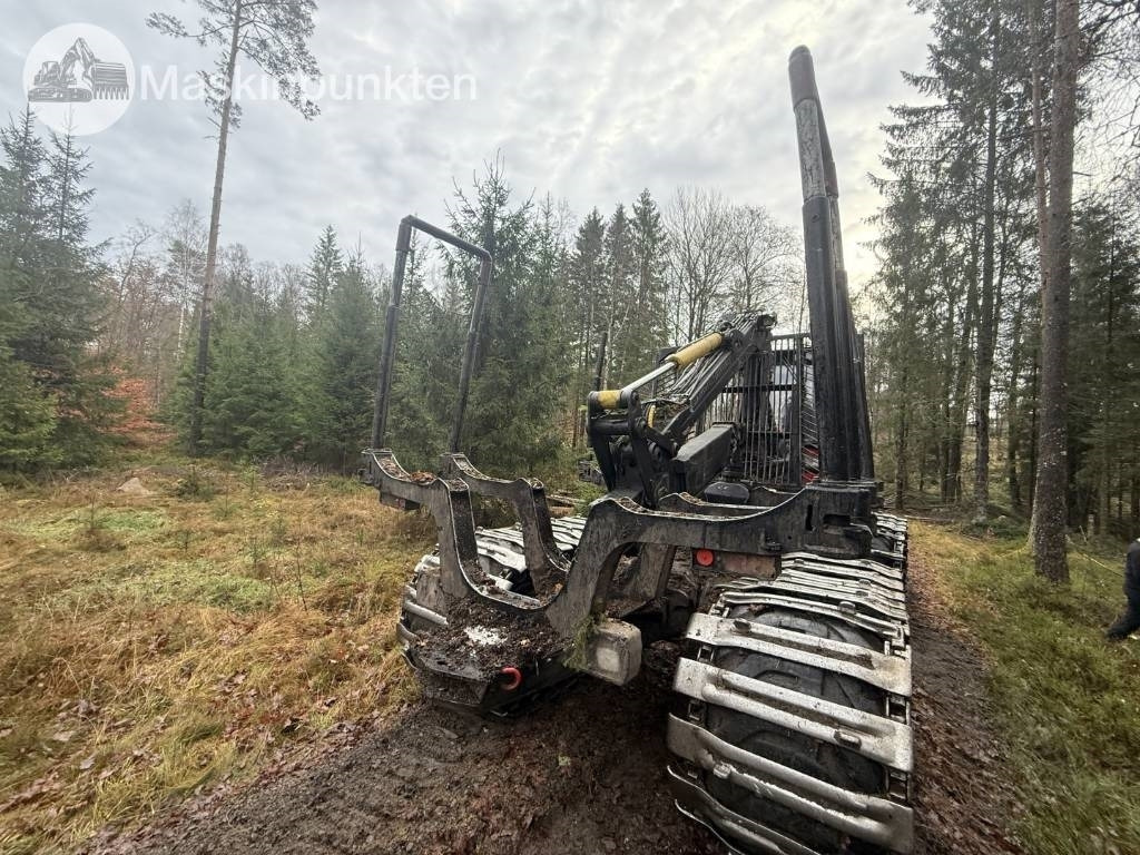 Forwarder Komatsu 835: fotoğraf 38 Forwarder Komatsu 835: fotoğraf 38