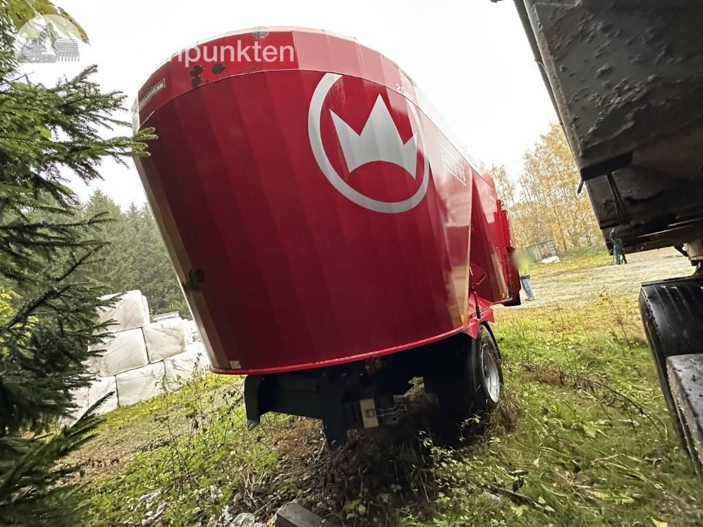 Kverneland Siloking TrailedLine Duo 2218-20  - Yem mikseri: fotoğraf 4 Kverneland Siloking TrailedLine Duo 2218-20  - Yem mikseri: fotoğraf 4