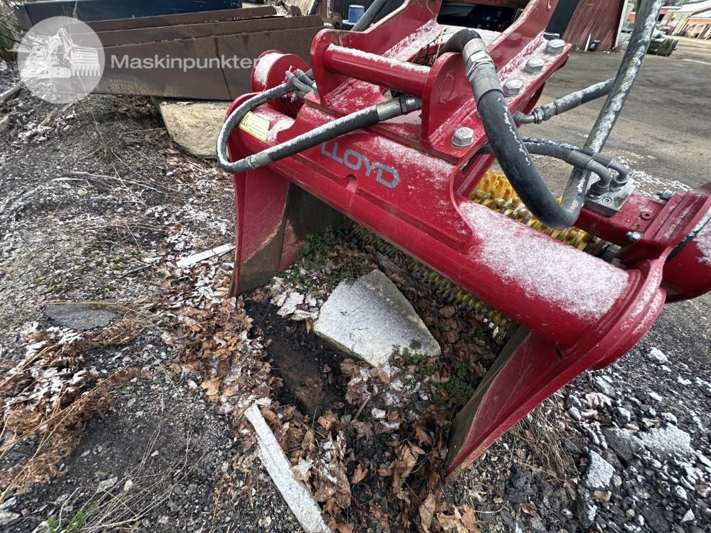 Lloyd SB RS 13-20 - Ayırma kova: fotoğraf 5 Lloyd SB RS 13-20 - Ayırma kova: fotoğraf 5