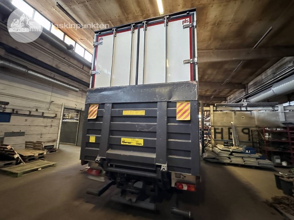 Mercedes-Benz Actros 2545 - Kapalı kasa kamyon: fotoğraf 5 Mercedes-Benz Actros 2545 - Kapalı kasa kamyon: fotoğraf 5