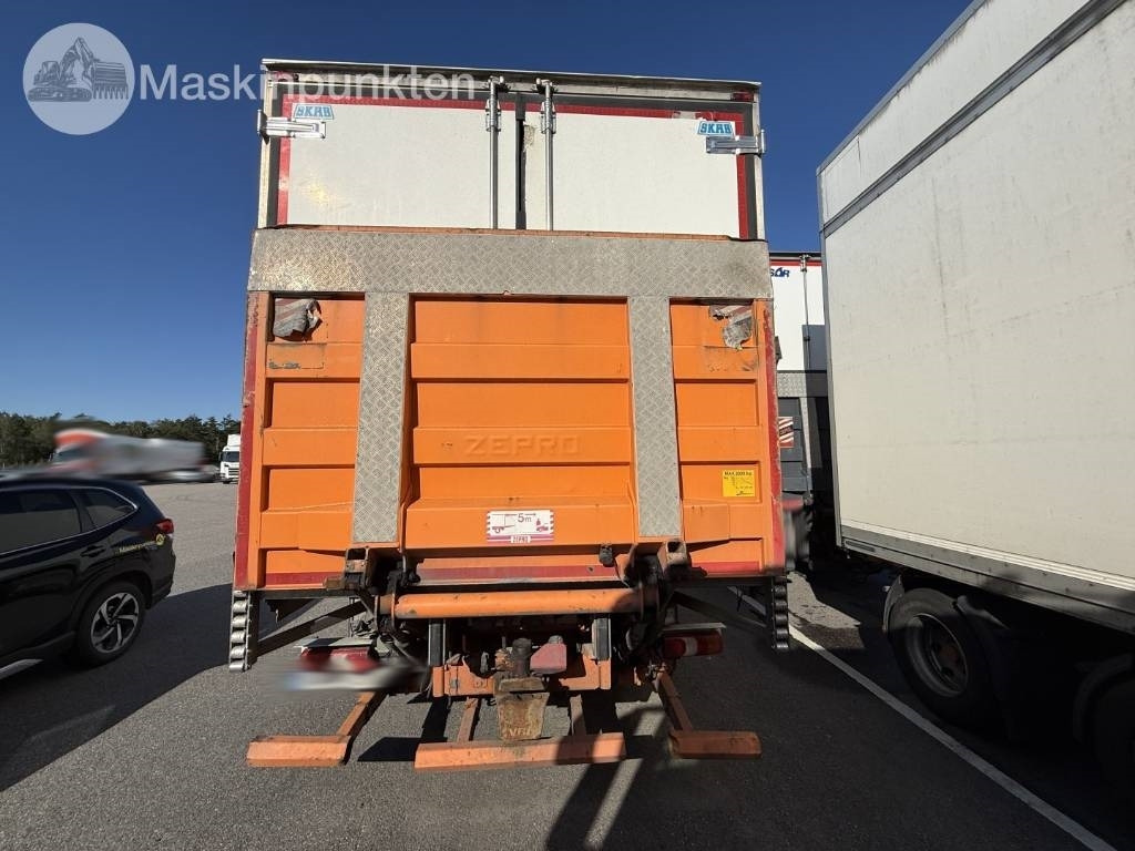 Mercedes-Benz Actros 2551 - Refrijeratör kamyon: fotoğraf 5 Mercedes-Benz Actros 2551 - Refrijeratör kamyon: fotoğraf 5
