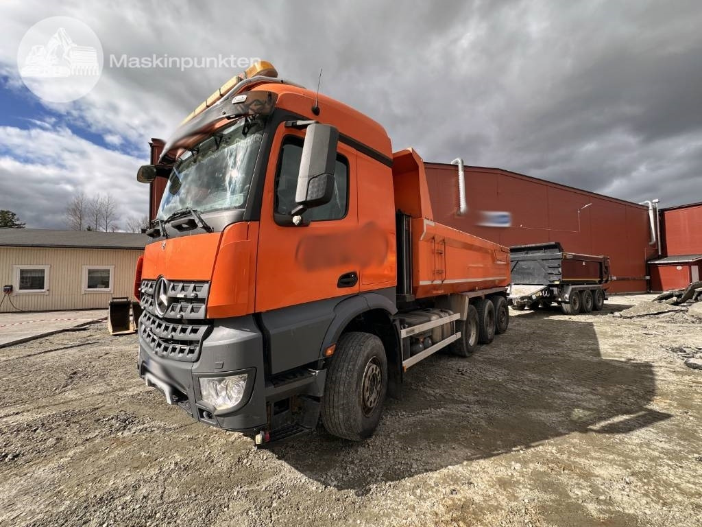 Mercedes-Benz Arocs - Damperli kamyon: fotoğraf 2 Mercedes-Benz Arocs - Damperli kamyon: fotoğraf 2