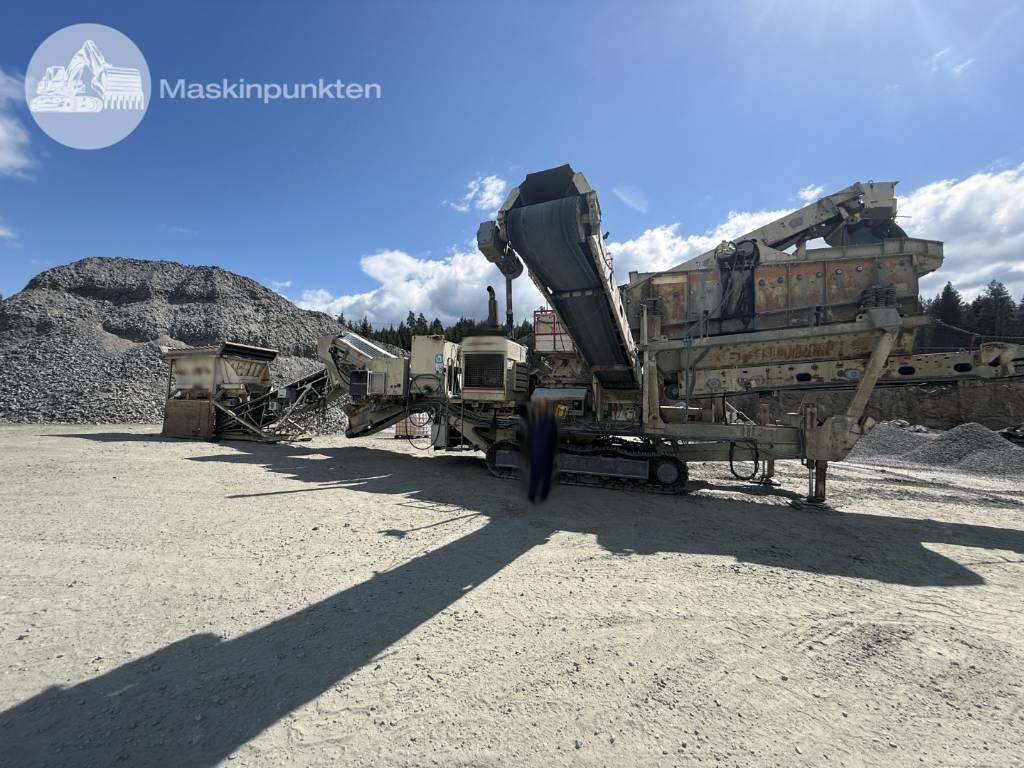Metso LT 1100 + Bandmatare - Mobil konkasör tesisi: fotoğraf 1 Metso LT 1100 + Bandmatare - Mobil konkasör tesisi: fotoğraf 1
