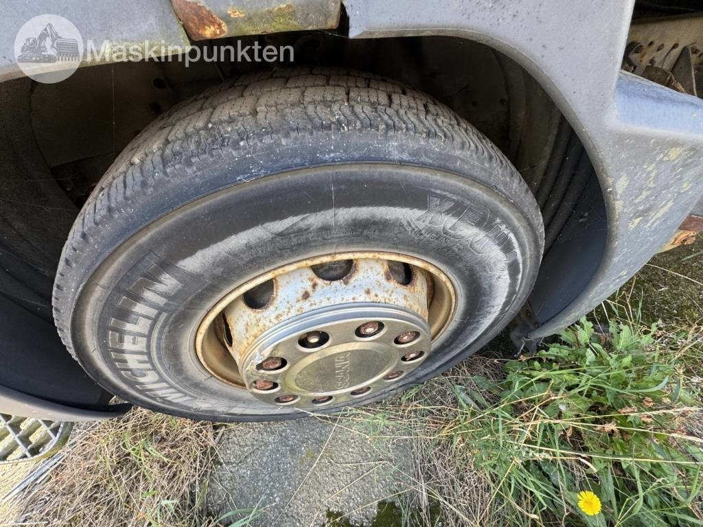 Çöp kamyonu Scania P 94 D: fotoğraf 7