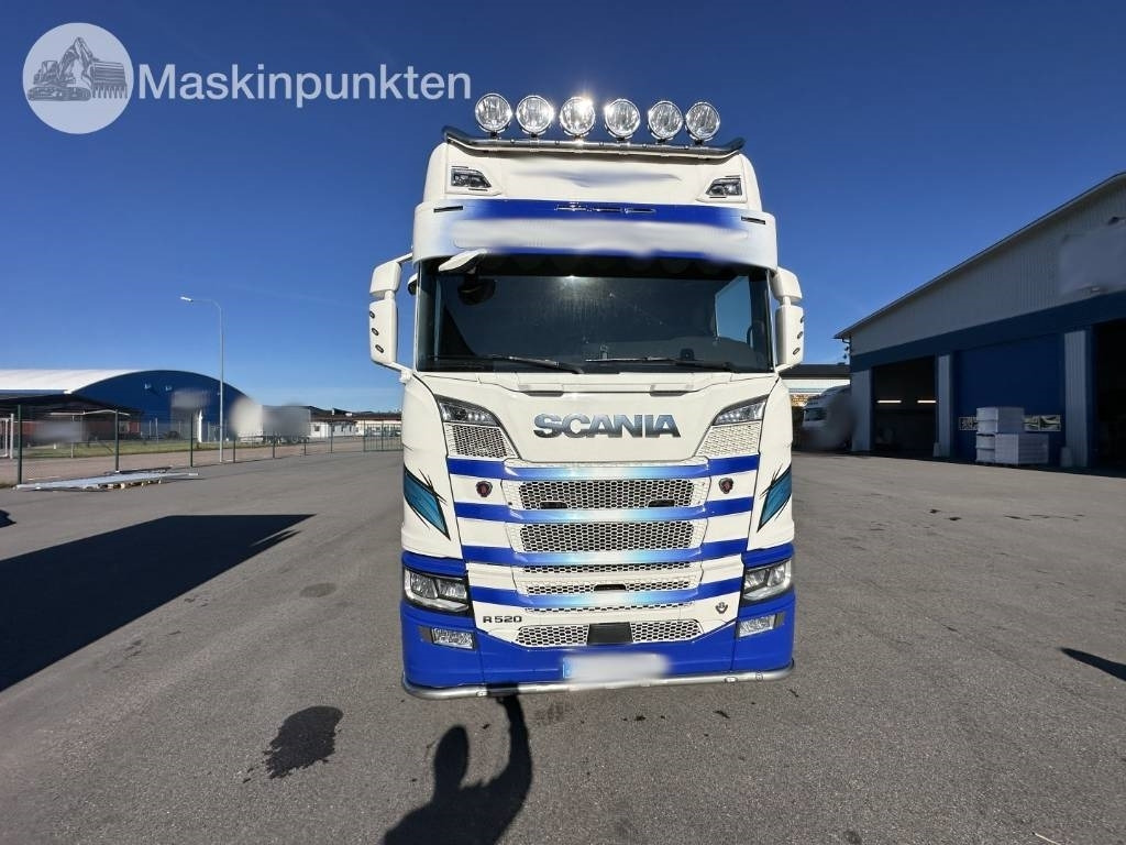 Scania R 520 - Kapalı kasa kamyon: fotoğraf 2 Scania R 520 - Kapalı kasa kamyon: fotoğraf 2