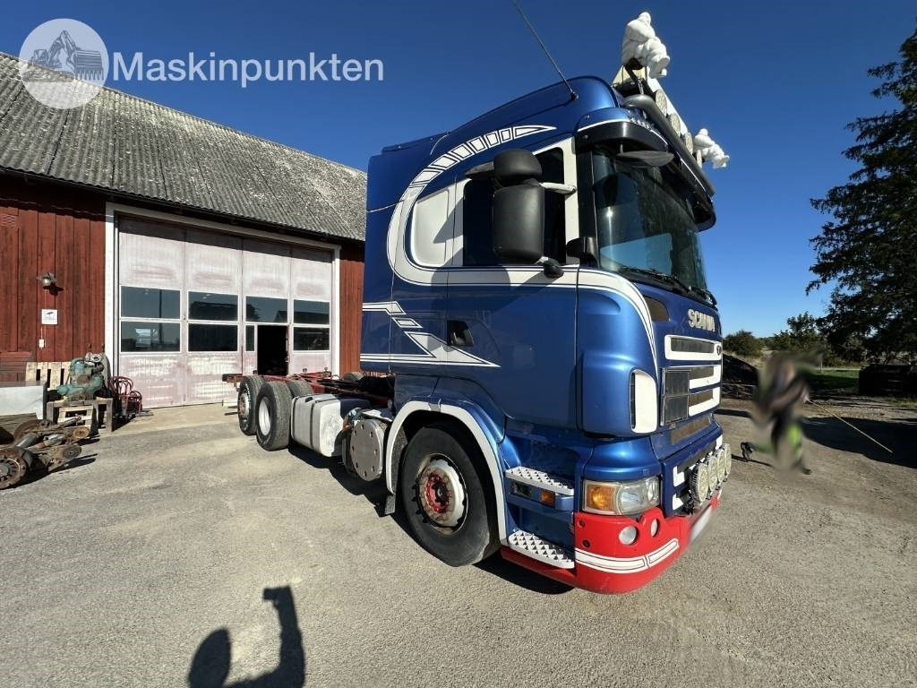 Scania R 560 LB - Şasi kamyon: fotoğraf 3 Scania R 560 LB - Şasi kamyon: fotoğraf 3