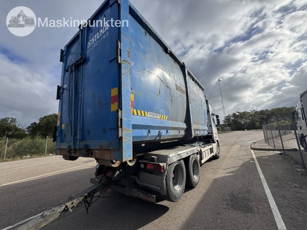 Scania R 580 EKIPAGE - Kancalı yükleyici kamyon: fotoğraf 3 Scania R 580 EKIPAGE - Kancalı yükleyici kamyon: fotoğraf 3