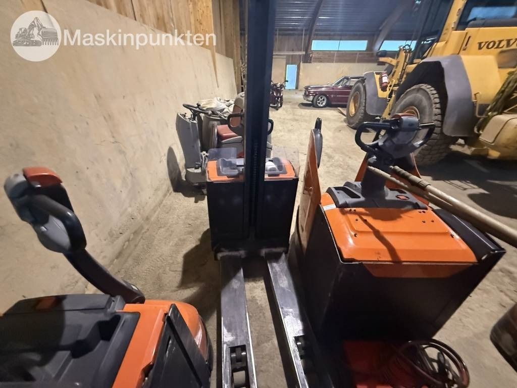 Toyota BT SWE 80 L  - Elektrikli forklift: fotoğraf 5 Toyota BT SWE 80 L  - Elektrikli forklift: fotoğraf 5