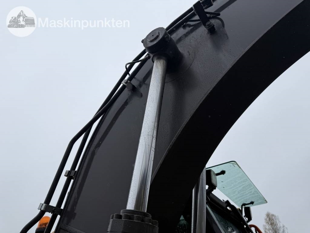 Paletli ekskavatör Volvo EC 140 EL: fotoğraf 26 Paletli ekskavatör Volvo EC 140 EL: fotoğraf 26