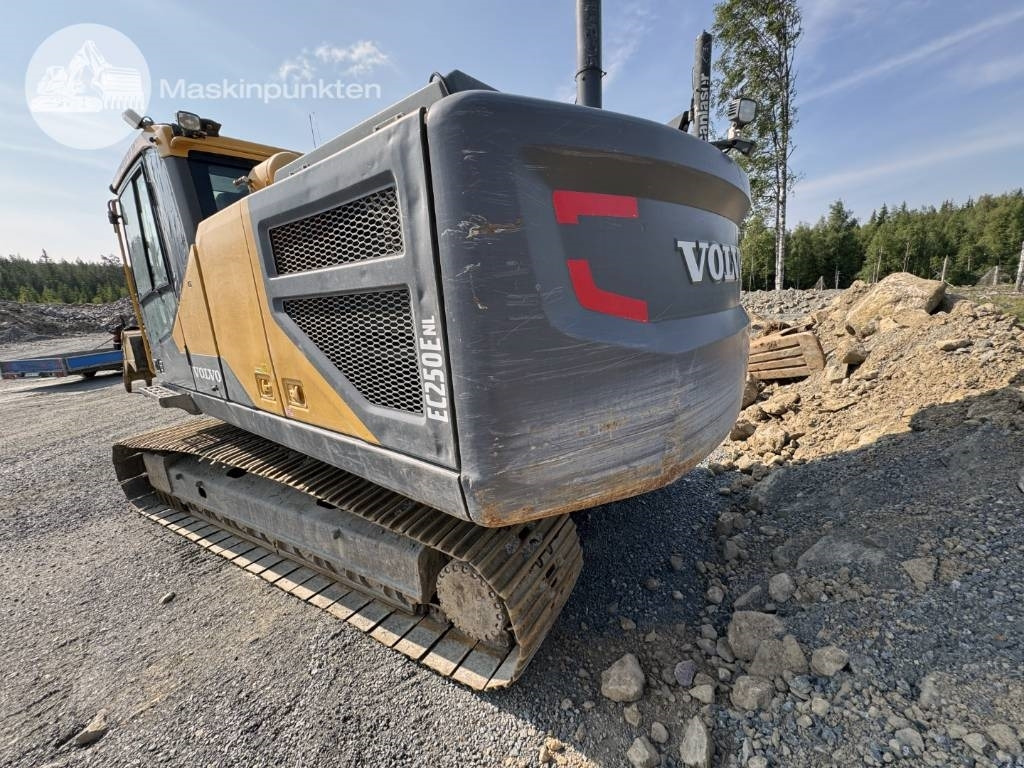 Volvo EC 250 E N L - Paletli ekskavatör: fotoğraf 3 Volvo EC 250 E N L - Paletli ekskavatör: fotoğraf 3