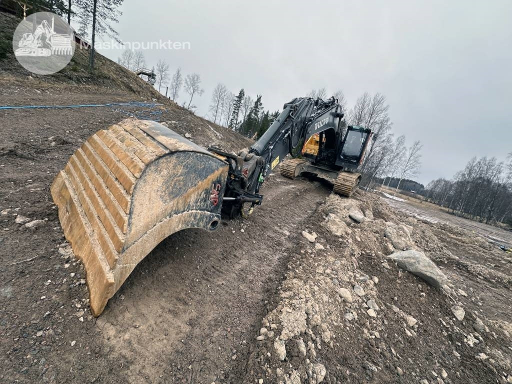 Volvo EC 300 EL - Paletli ekskavatör: fotoğraf 3 Volvo EC 300 EL - Paletli ekskavatör: fotoğraf 3