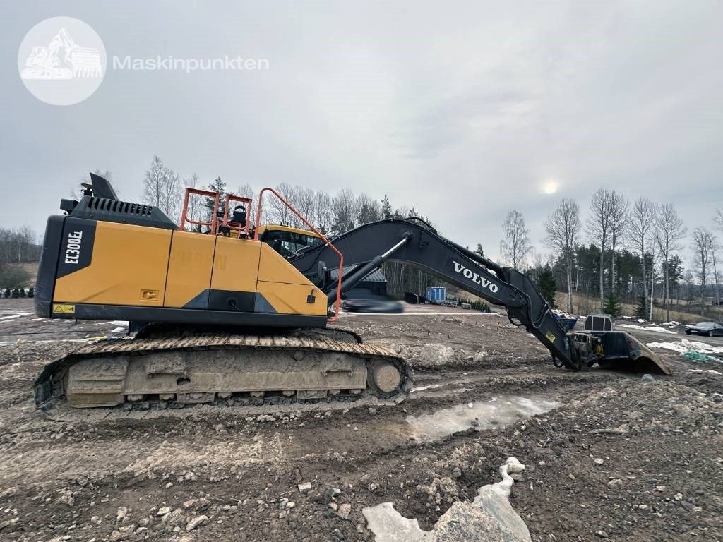 Volvo EC 300 EL - Paletli ekskavatör: fotoğraf 5 Volvo EC 300 EL - Paletli ekskavatör: fotoğraf 5