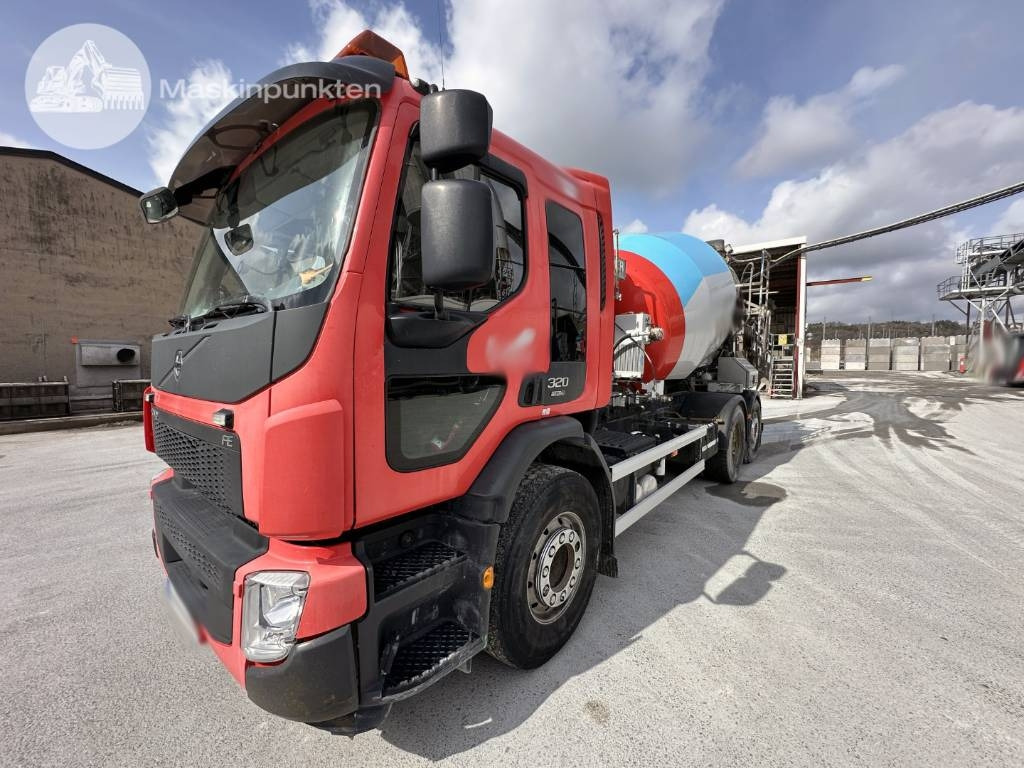 Volvo FE 320 - Transmikser: fotoğraf 1 Volvo FE 320 - Transmikser: fotoğraf 1