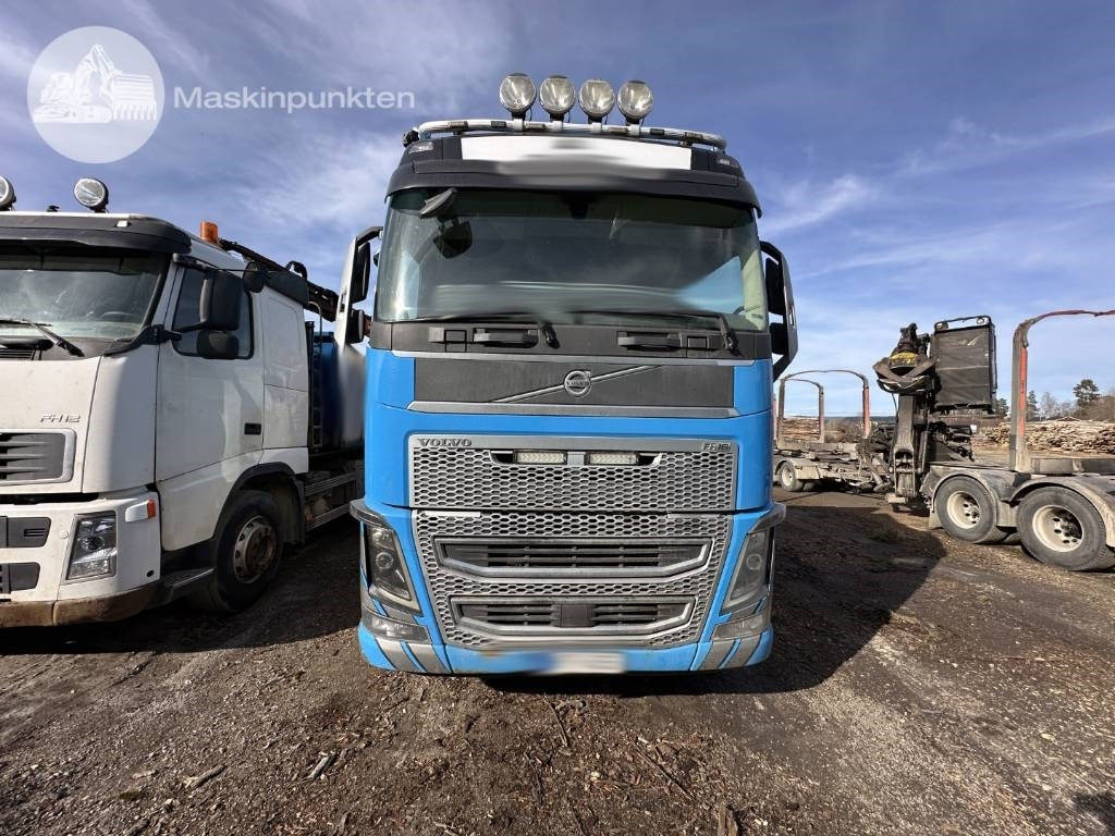 Volvo FH 16 750 - Tomruk kamyonu: fotoğraf 4 Volvo FH 16 750 - Tomruk kamyonu: fotoğraf 4
