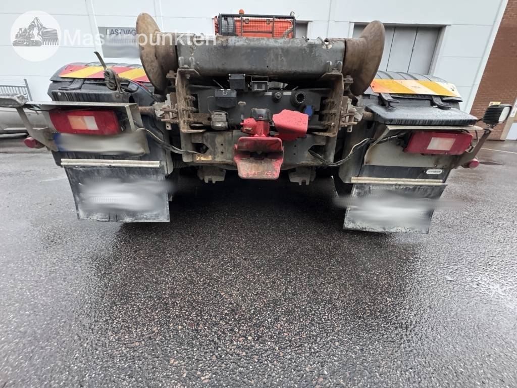 Volvo FH 8*4 Tridem lastväxlare - Kancalı yükleyici kamyon: fotoğraf 3 Volvo FH 8*4 Tridem lastväxlare - Kancalı yükleyici kamyon: fotoğraf 3
