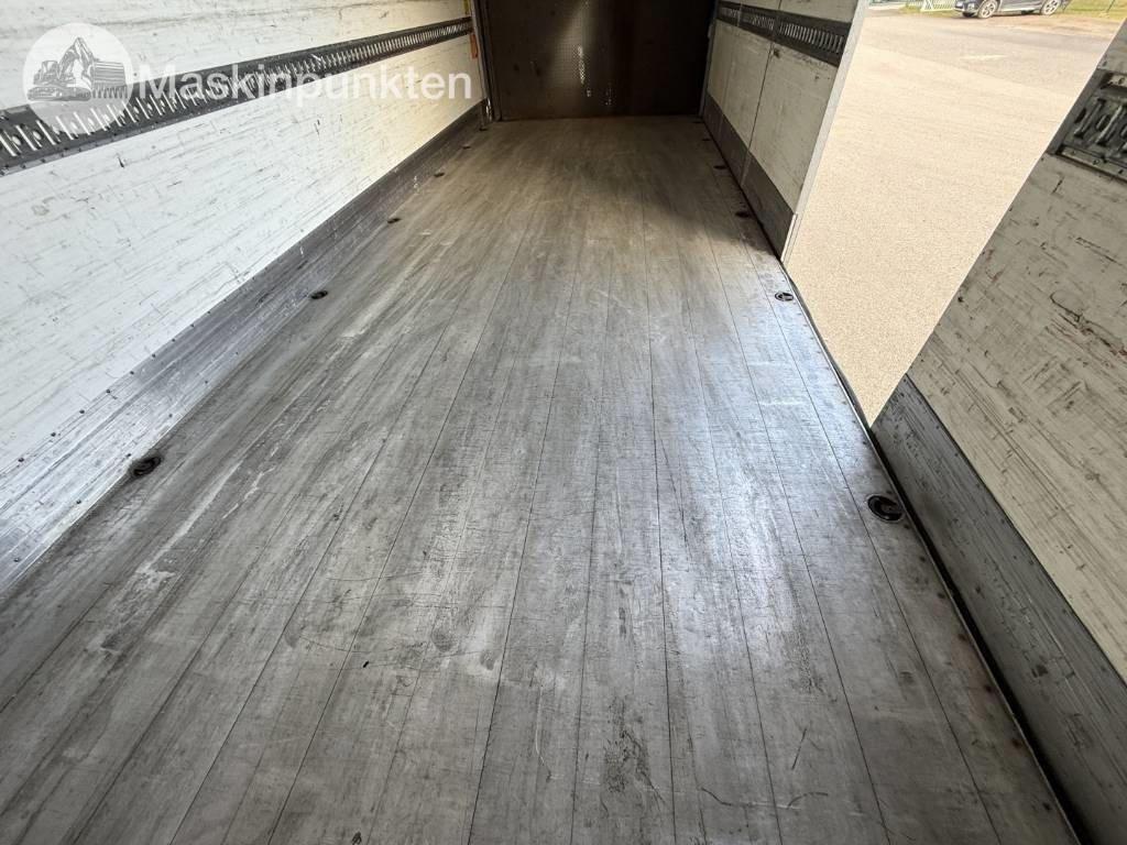 Kapalı kasa kamyon Volvo FM 440: fotoğraf 36