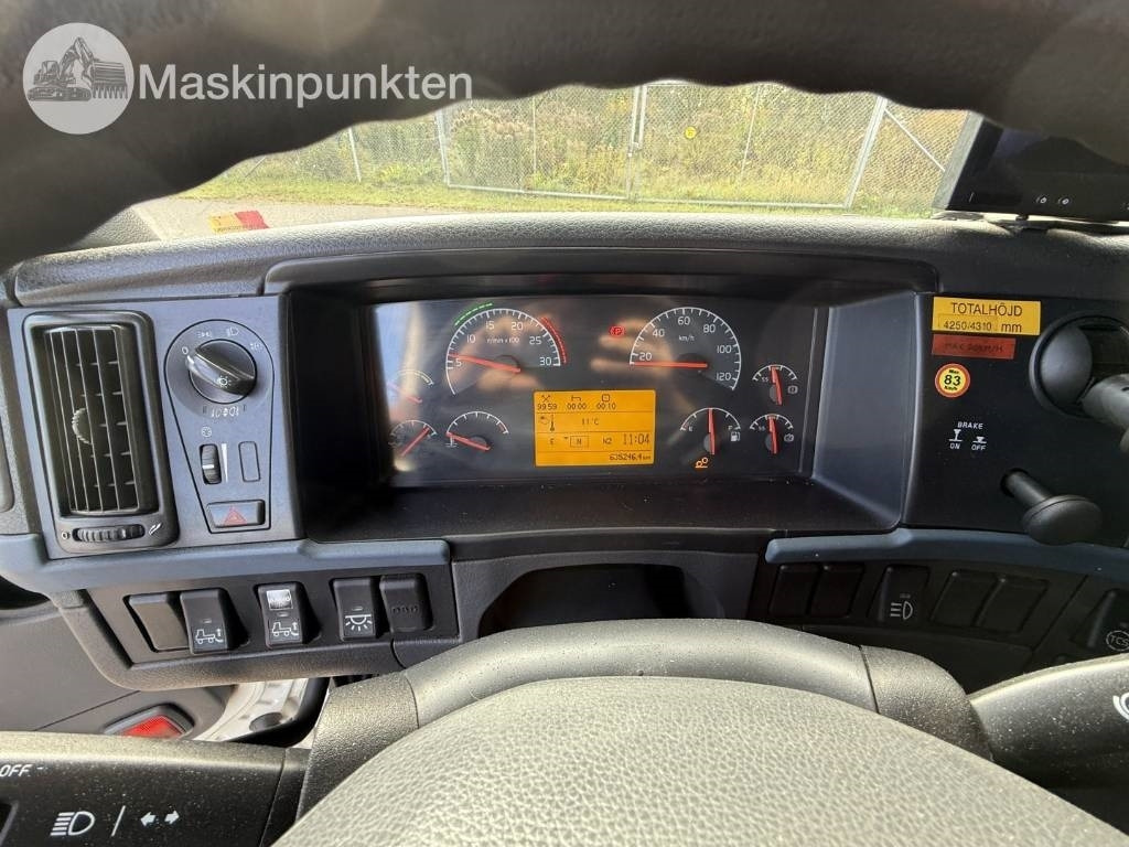 Kapalı kasa kamyon Volvo FM 440: fotoğraf 17