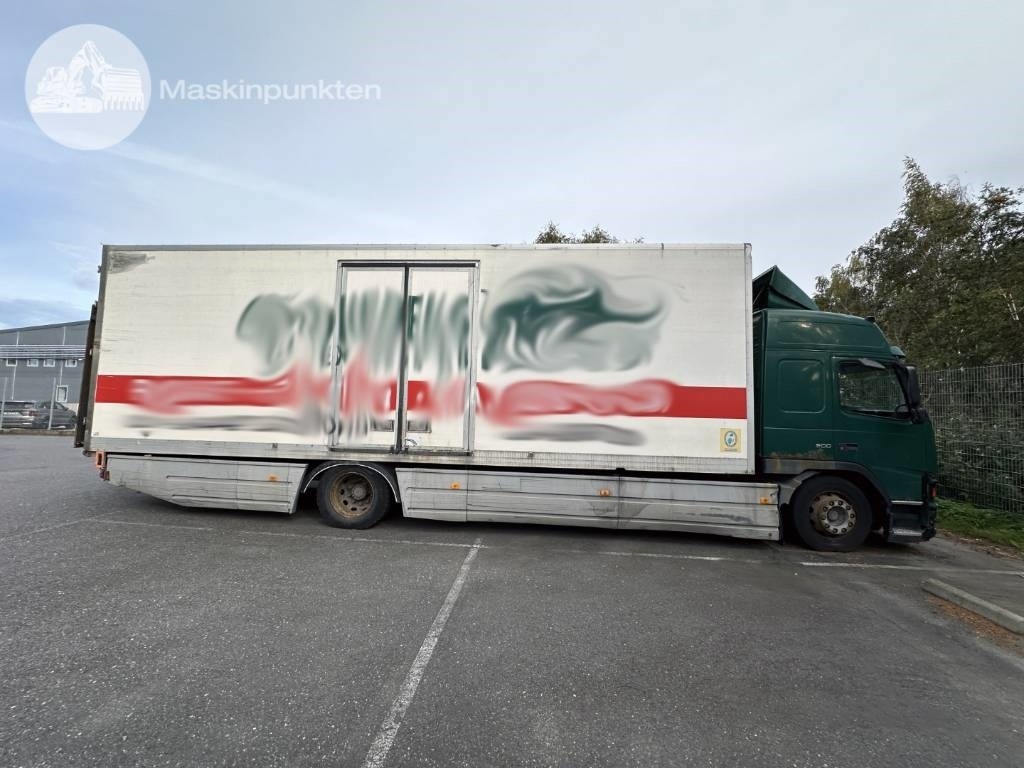 Volvo FM 9 300 - Kapalı kasa kamyon: fotoğraf 3 Volvo FM 9 300 - Kapalı kasa kamyon: fotoğraf 3