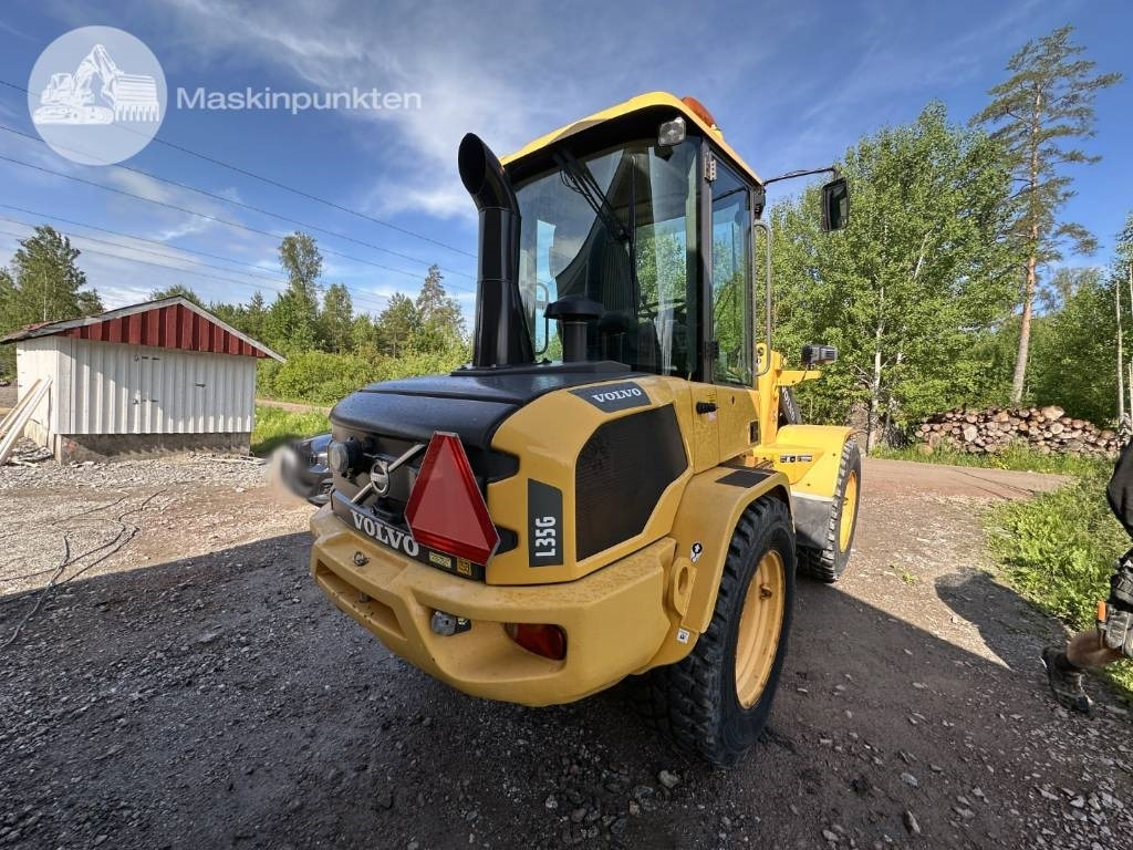 Volvo L 35 G - Tekerlekli yükleyici: fotoğraf 5 Volvo L 35 G - Tekerlekli yükleyici: fotoğraf 5