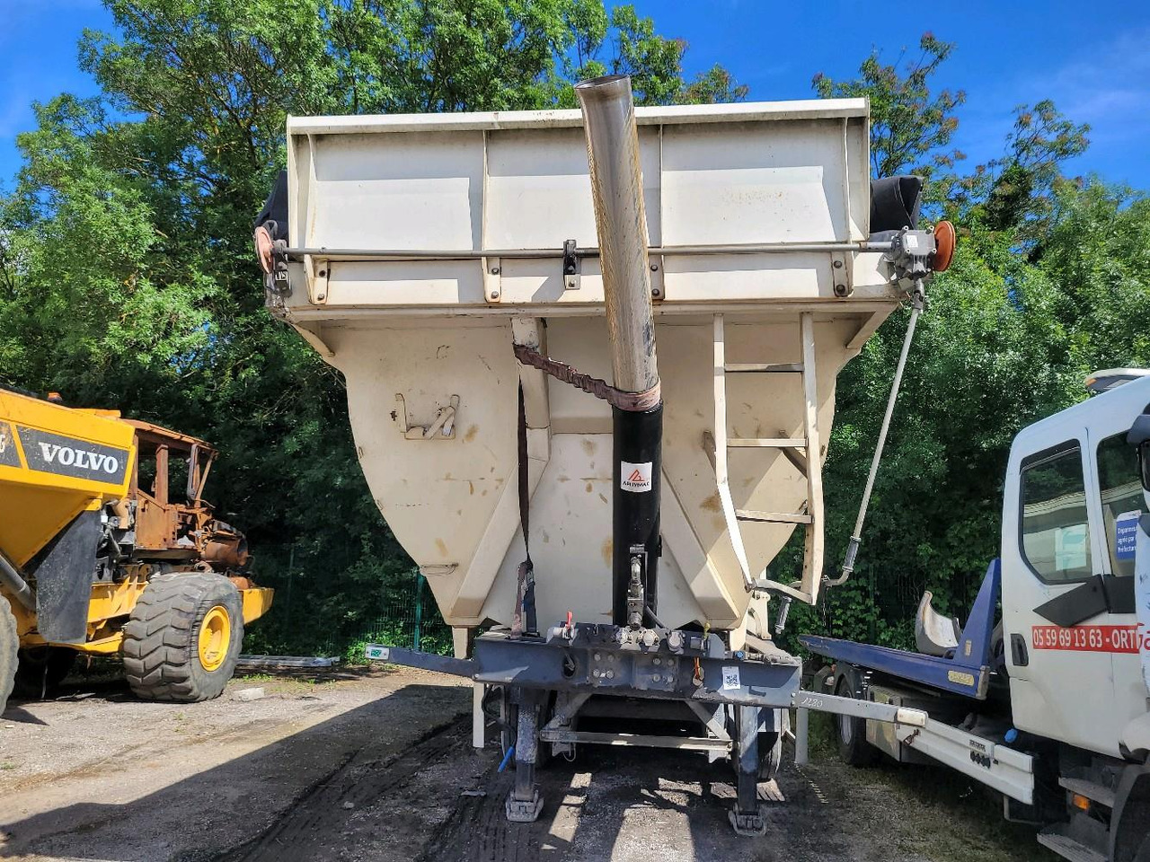 LOUAULT BENNE TP SR39 - Damperli dorse: fotoğraf 2 LOUAULT BENNE TP SR39 - Damperli dorse: fotoğraf 2