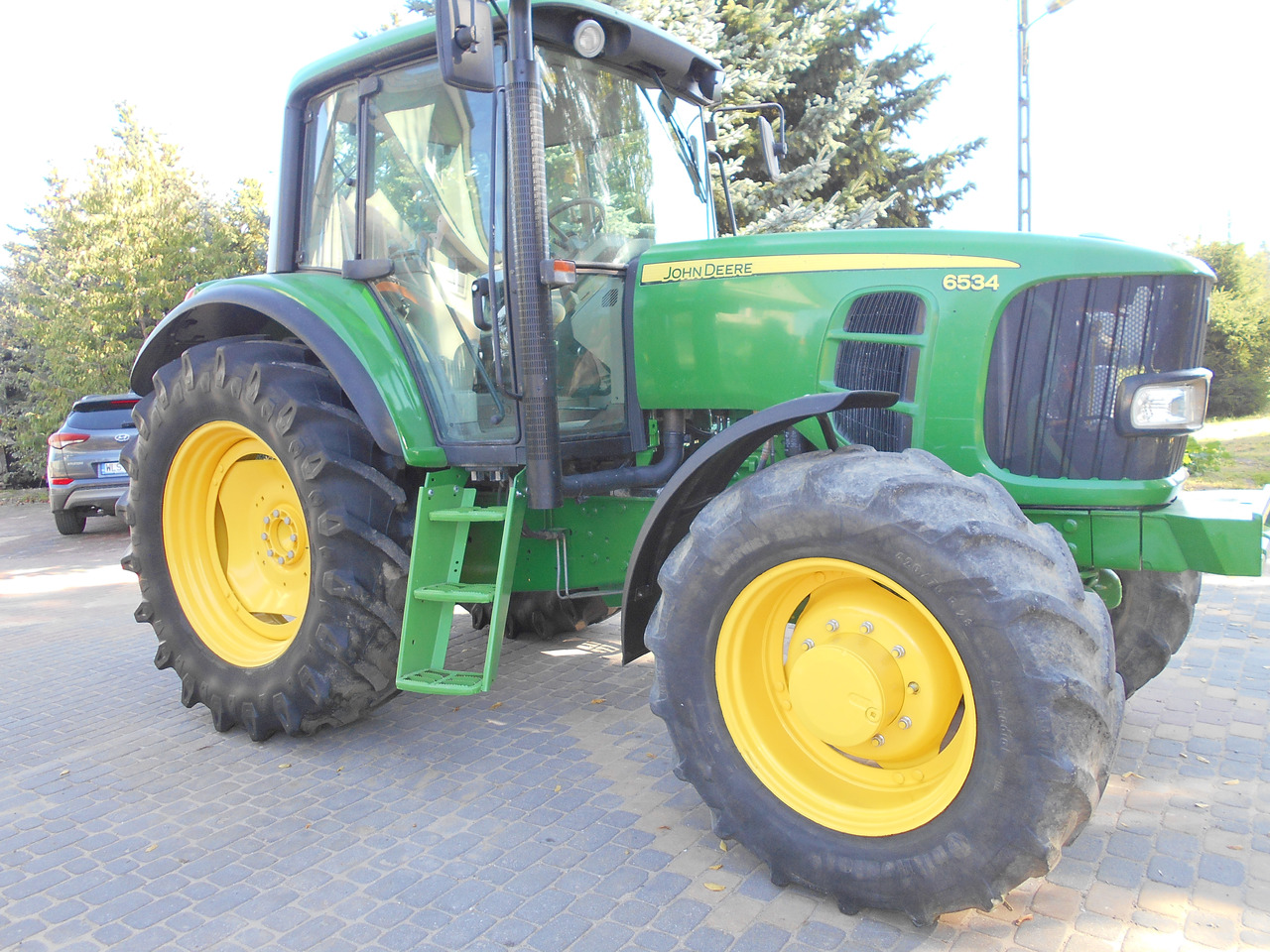 John Deer - Traktör: fotoğraf 3 John Deer - Traktör: fotoğraf 3