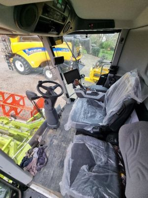 Biçerdöver Claas LEXION 5400: fotoğraf 8