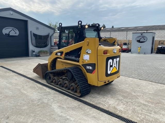 CAT 247 B 3 - Mini yükleyici: fotoğraf 3 CAT 247 B 3 - Mini yükleyici: fotoğraf 3