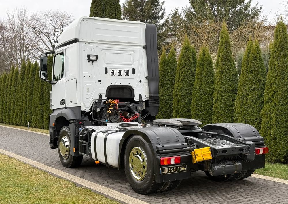 Mercedes-Benz AROCS 1843 HYDRAULIKA - Çekici: fotoğraf 5 Mercedes-Benz AROCS 1843 HYDRAULIKA - Çekici: fotoğraf 5