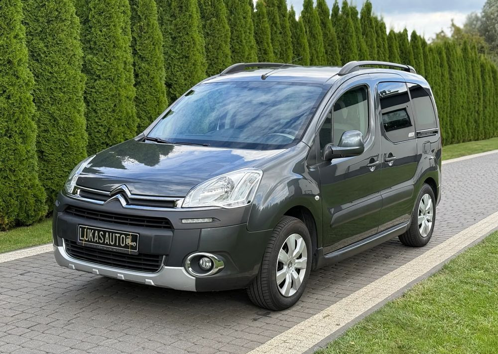 Citroën Berlingo 1.6 HDi XTR - Binek araba: fotoğraf 1 Citroën Berlingo 1.6 HDi XTR - Binek araba: fotoğraf 1