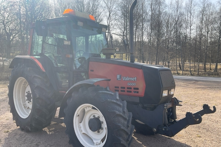 VALMET 6600-4 - Traktör: fotoğraf 2 VALMET 6600-4 - Traktör: fotoğraf 2