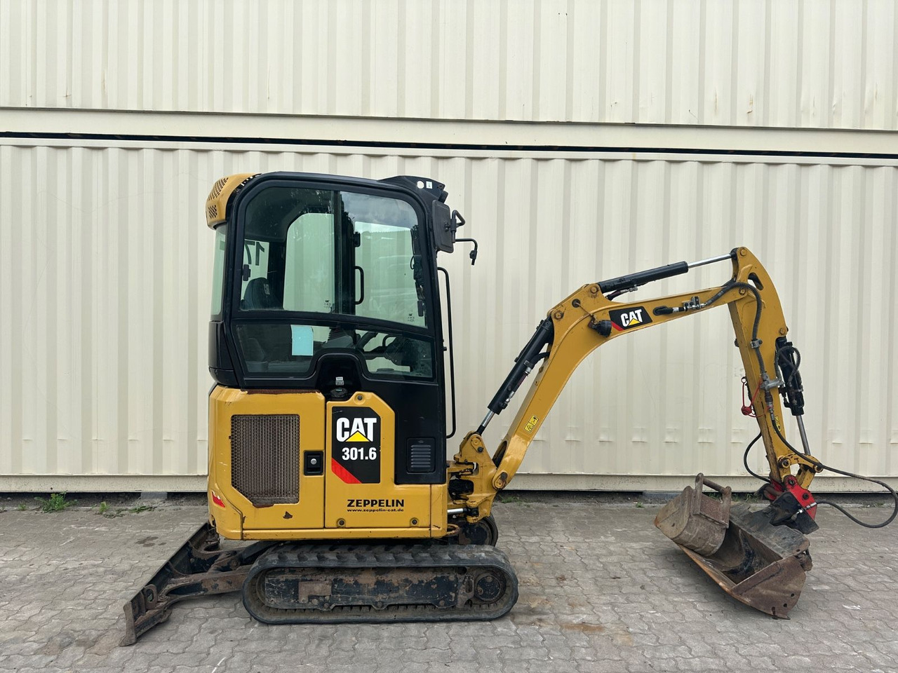 CAT 301.6 / 2019 BJ / 2 x Löffel / 2.076 H - Mini ekskavatör: fotoğraf 5 CAT 301.6 / 2019 BJ / 2 x Löffel / 2.076 H - Mini ekskavatör: fotoğraf 5