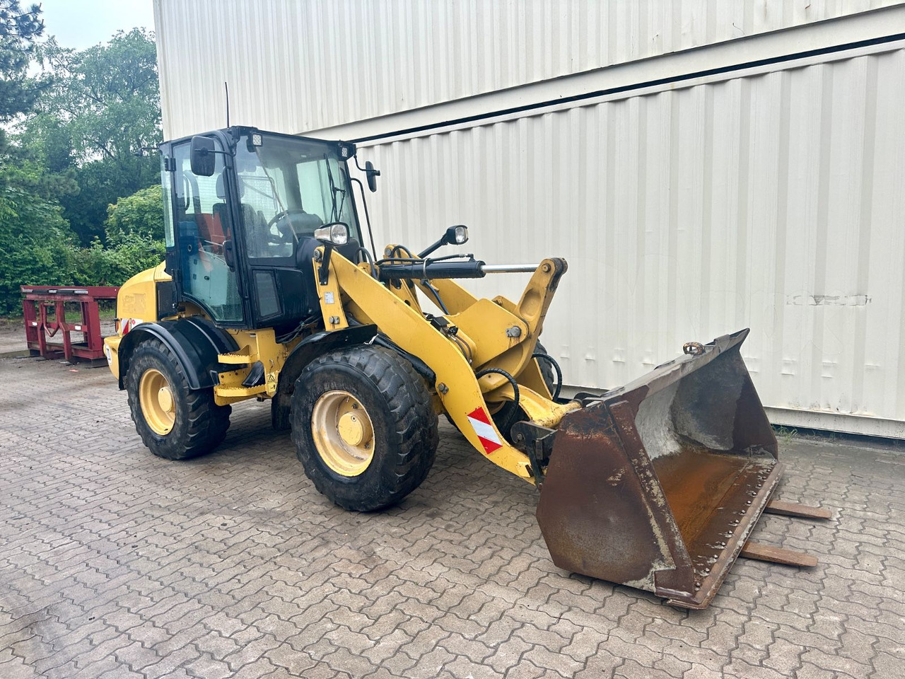 CAT 908H2 / Deutsche Maschine / Schaufel + Gabel - Tekerlekli yükleyici: fotoğraf 2 CAT 908H2 / Deutsche Maschine / Schaufel + Gabel - Tekerlekli yükleyici: fotoğraf 2