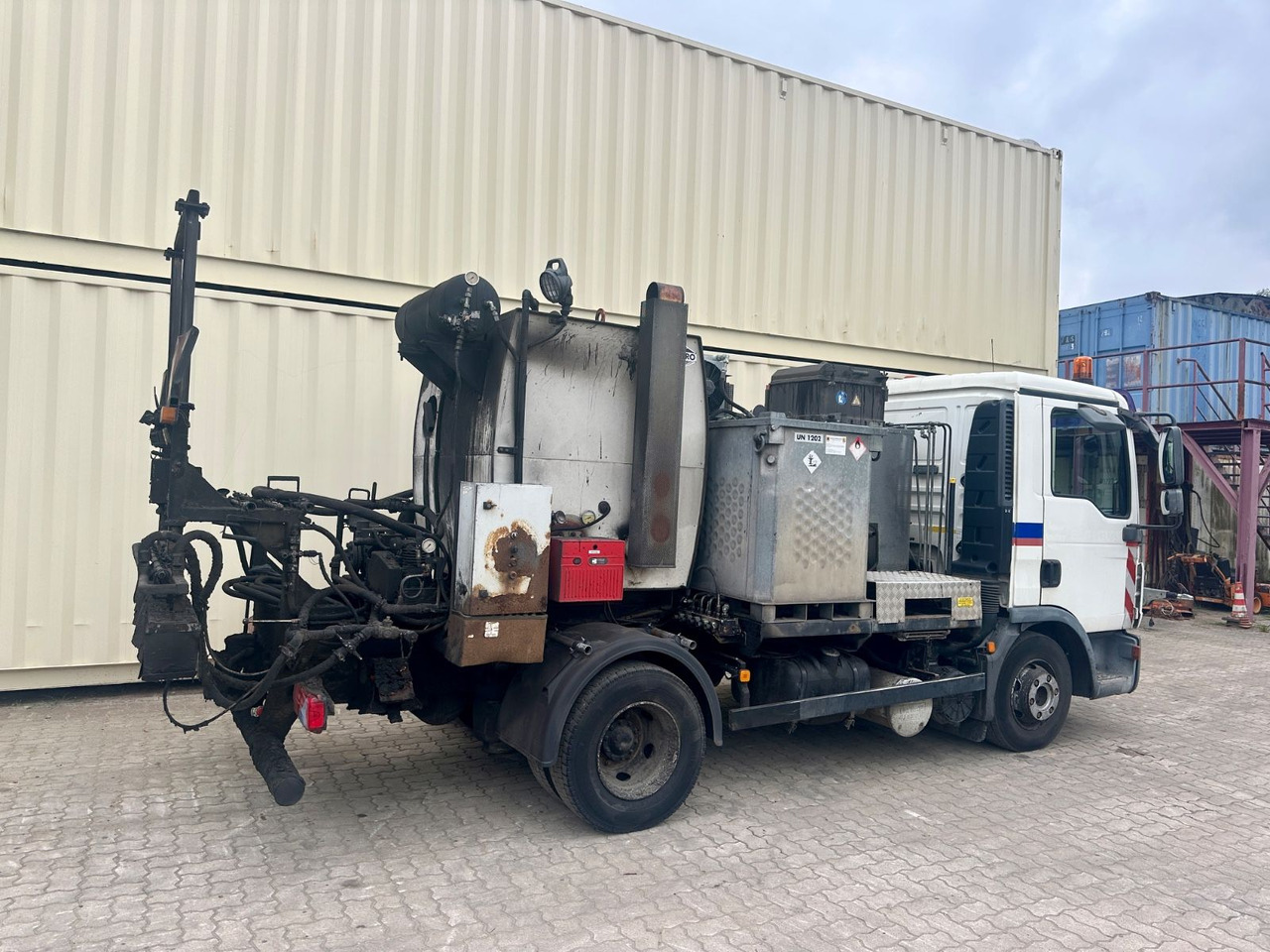 MAN TGL 10.240 / Weiro Bitumenspritze / 1. Hand - Asfalt distribütörü: fotoğraf 5 MAN TGL 10.240 / Weiro Bitumenspritze / 1. Hand - Asfalt distribütörü: fotoğraf 5