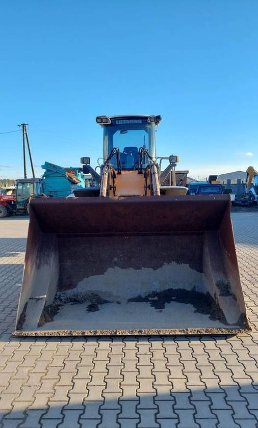 Ładowarka Liebherr L538 16 ton łyżka wysokiego wysypu - Tekerlekli yükleyici: fotoğraf 3 Ładowarka Liebherr L538 16 ton łyżka wysokiego wysypu - Tekerlekli yükleyici: fotoğraf 3