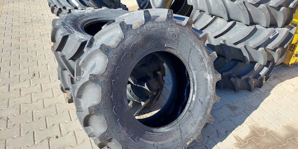 NOWE opony Firestone Radial 4000 360/70R20 8 sztuk - Lastik - Tarım araçları: fotoğraf 1 NOWE opony Firestone Radial 4000 360/70R20 8 sztuk - Lastik - Tarım araçları: fotoğraf 1
