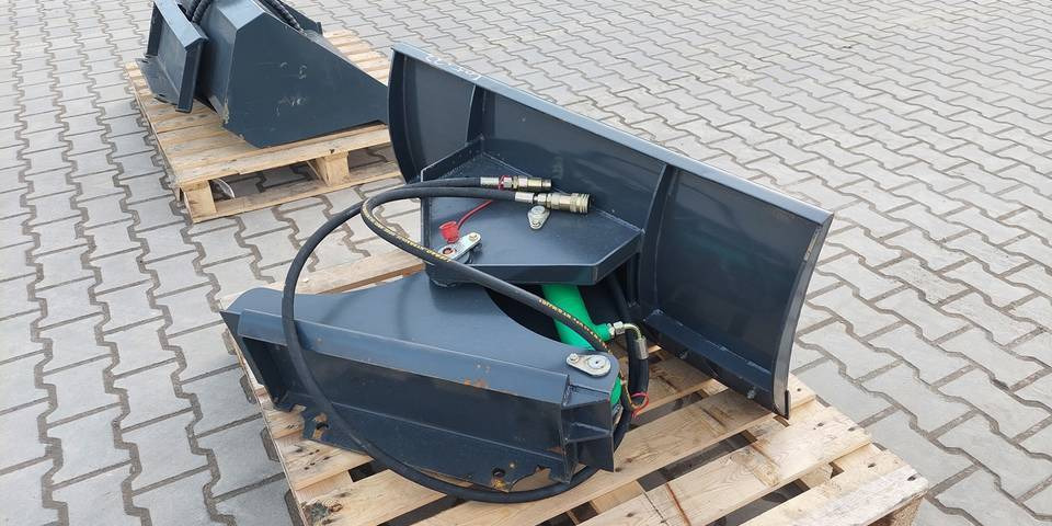 Pług do Ditch Witch R300 Bobcat Avant - Dozer bıçağı: fotoğraf 4 Pług do Ditch Witch R300 Bobcat Avant - Dozer bıçağı: fotoğraf 4