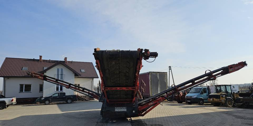 Przesiewacz mobilny Sandvik QE241 tylko 2980 h - Elek: fotoğraf 4 Przesiewacz mobilny Sandvik QE241 tylko 2980 h - Elek: fotoğraf 4