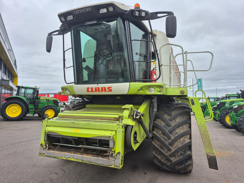 Claas Lexion 560 V750 - Biçerdöver: fotoğraf 2 Claas Lexion 560 V750 - Biçerdöver: fotoğraf 2