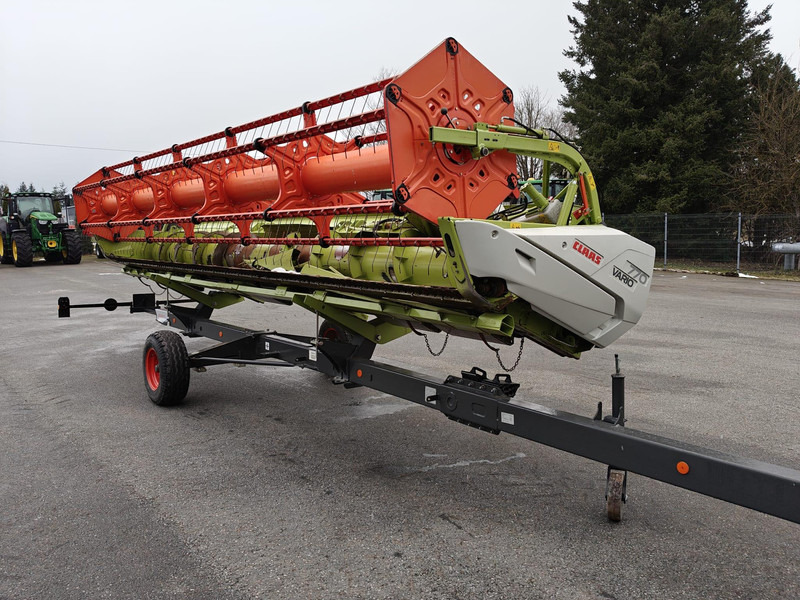 Claas Lexion 670 - Biçerdöver: fotoğraf 2 Claas Lexion 670 - Biçerdöver: fotoğraf 2