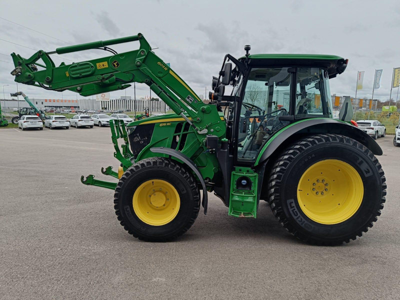 John Deere 6115 RC - Traktör: fotoğraf 4 John Deere 6115 RC - Traktör: fotoğraf 4