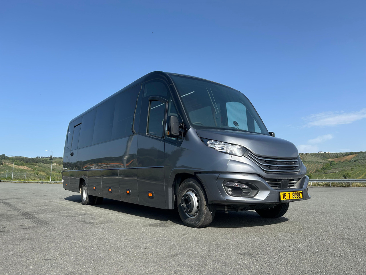 IVECO DAILY - RIGHT HAND DRIVE TOURISTIC VEHICLE - Turistik otobüs: fotoğraf 1 IVECO DAILY - RIGHT HAND DRIVE TOURISTIC VEHICLE - Turistik otobüs: fotoğraf 1