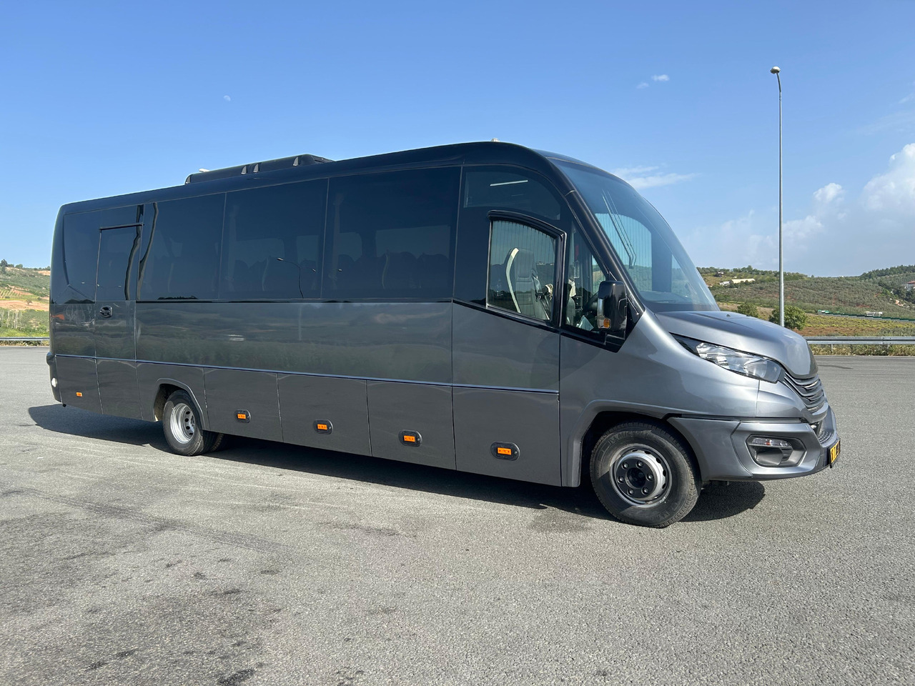 IVECO DAILY - RIGHT HAND DRIVE TOURISTIC VEHICLE - Turistik otobüs: fotoğraf 3 IVECO DAILY - RIGHT HAND DRIVE TOURISTIC VEHICLE - Turistik otobüs: fotoğraf 3