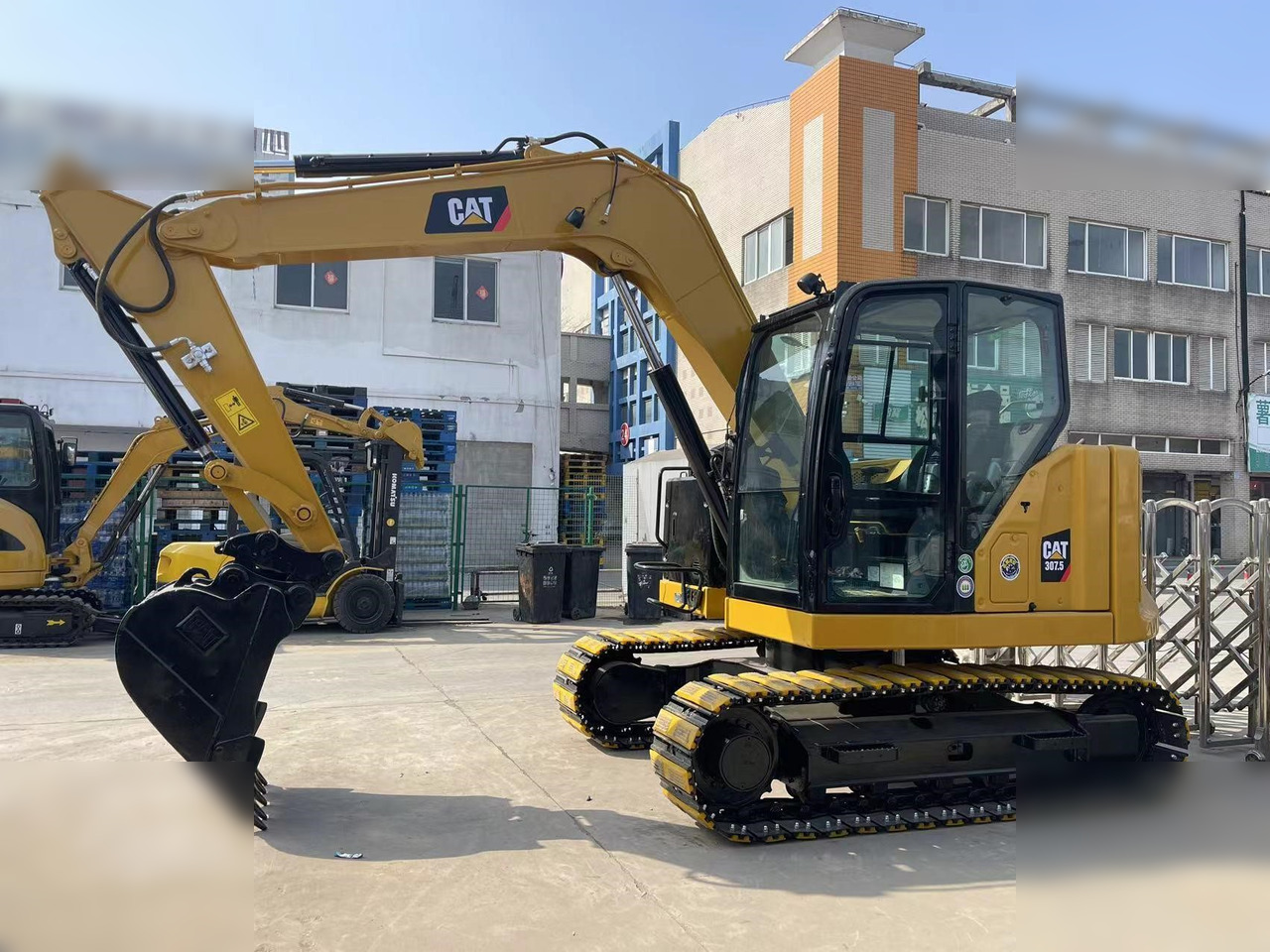 CATERPILLAR 307.5 - Paletli ekskavatör: fotoğraf 1 CATERPILLAR 307.5 - Paletli ekskavatör: fotoğraf 1