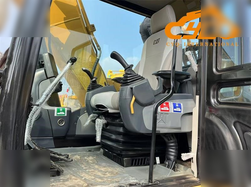 CATERPILLAR 313D2 GC - Paletli ekskavatör: fotoğraf 5 CATERPILLAR 313D2 GC - Paletli ekskavatör: fotoğraf 5